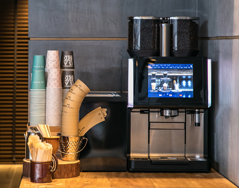 독일 WMF 사의 커피 머신
